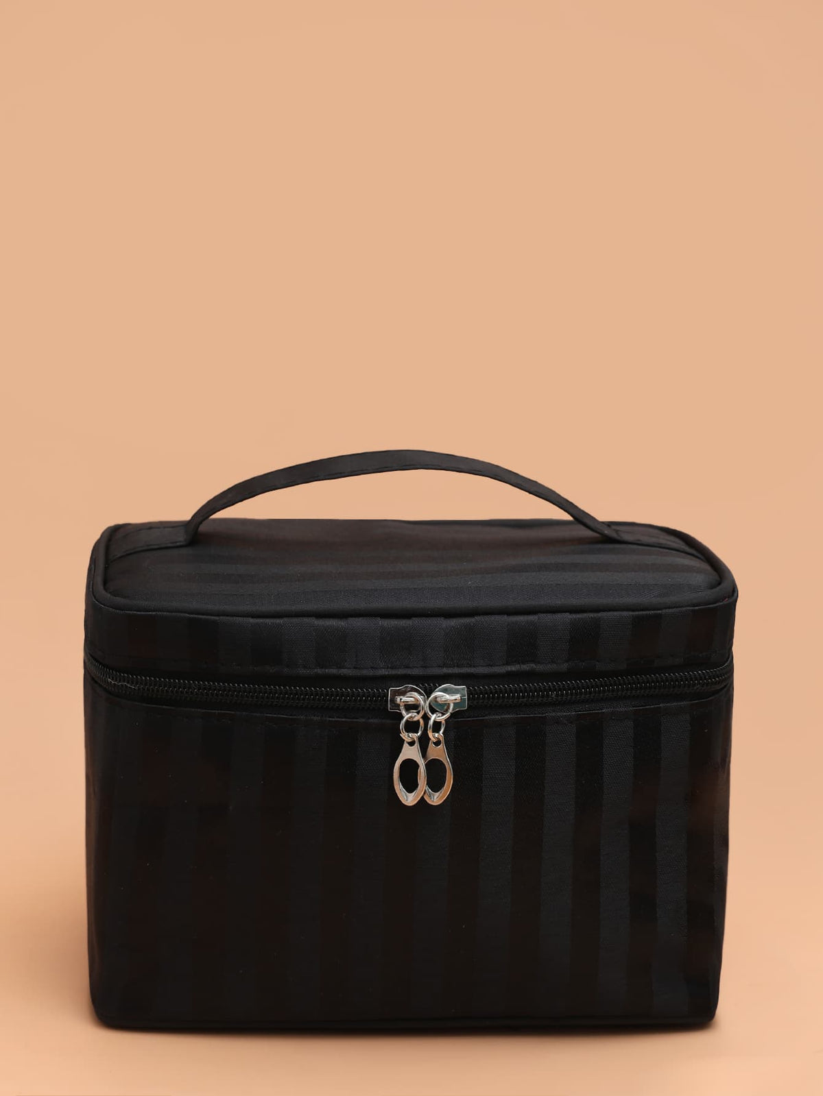 Simple Fashionable Makeup Storage Bag