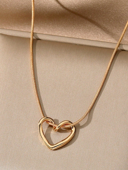 Luxury Double Heart Pendant Necklace