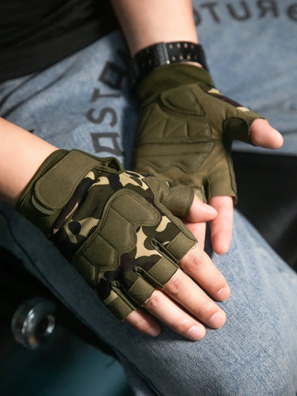 Sports Camo Half-Finger Gloves
