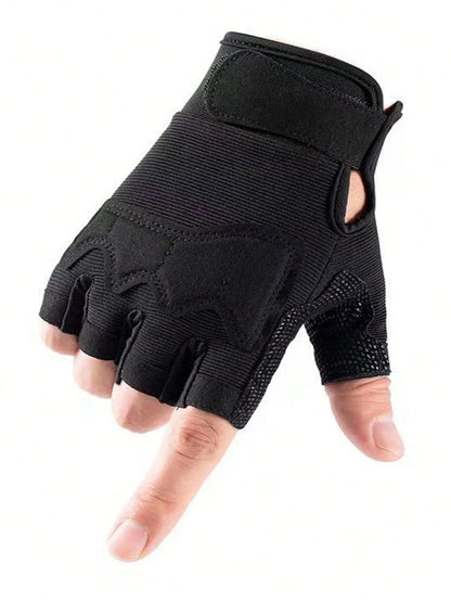 Sports Camo Half-Finger Gloves