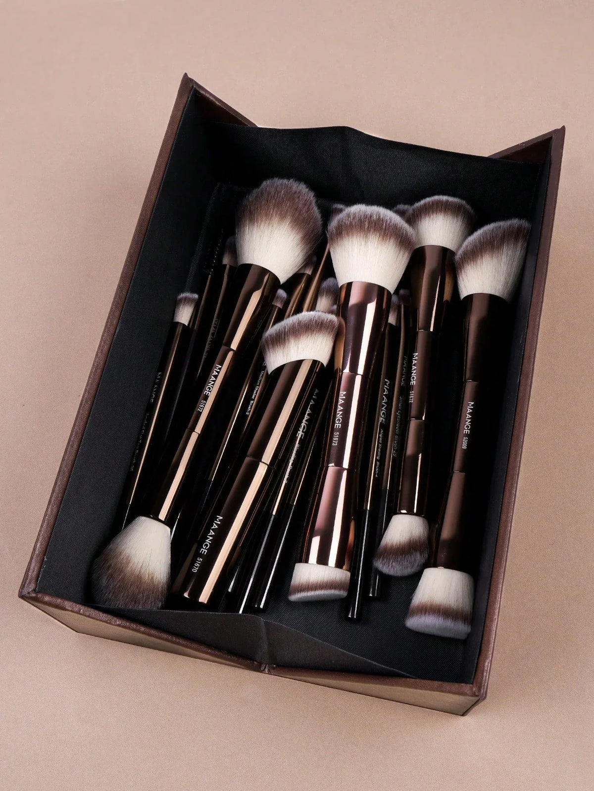 MAANGE Professional Makeup Brush Set