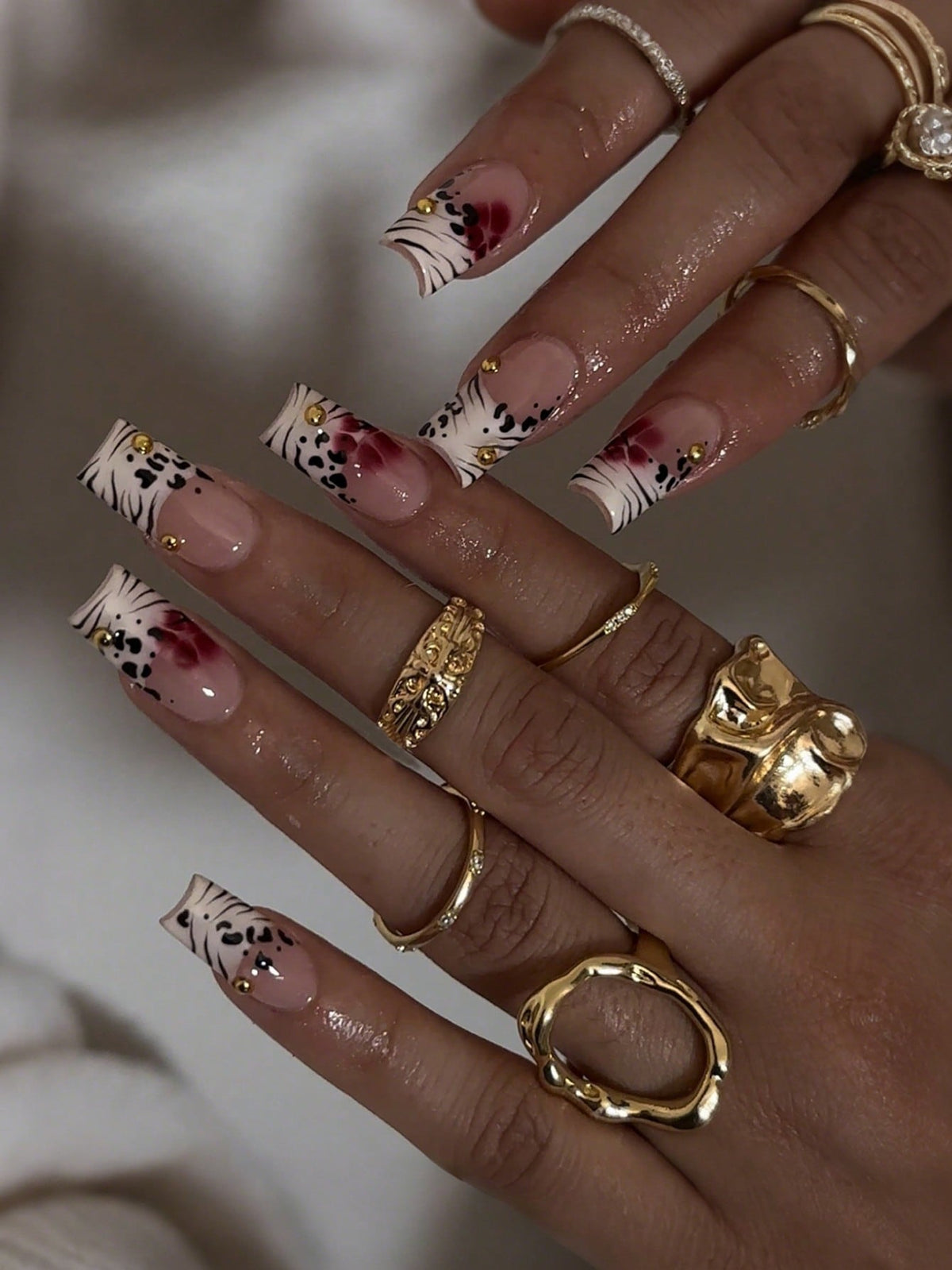 Luxury Butterfly Rhinestone Press Nails