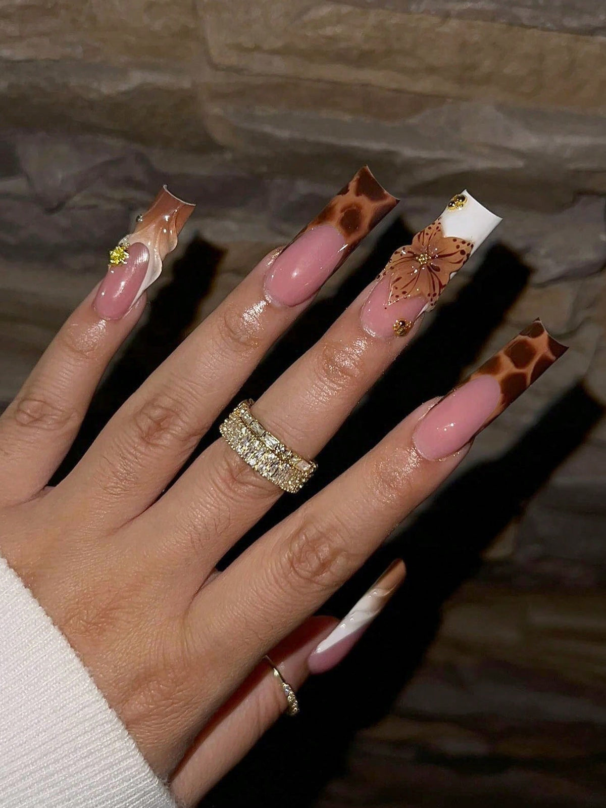 Luxury Butterfly Rhinestone Press Nails