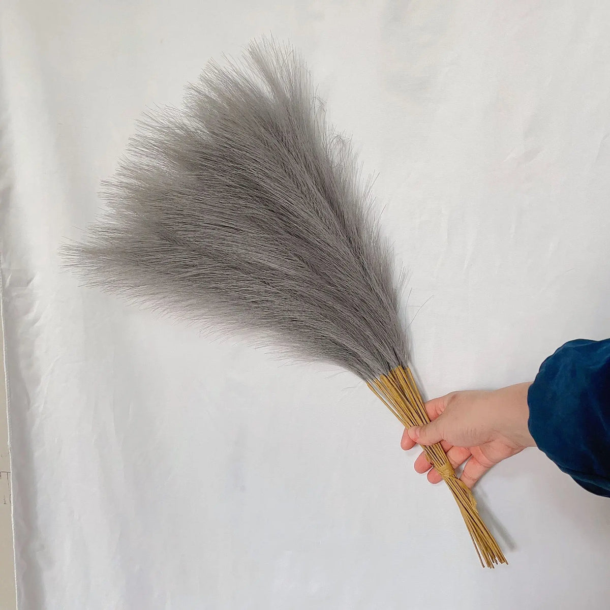 10Pcs Artificial Flowers Fluffy Pampas Grass Decor Fake Plant Reed Flower for Wedding Boho Bouquet Office Hotel Vase Decoration